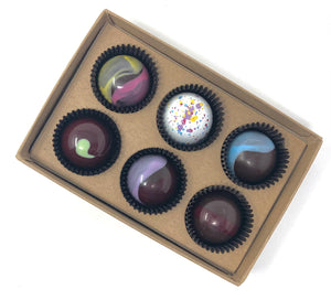 
                  
                    Load image into Gallery viewer, 6 Piece Vegan Bonbon Box
                  
                